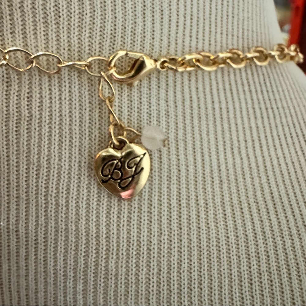 NWT Betsey Johnson Shell Yeah Floral and Starfish Necklace Flowers - Picture 2 of 4